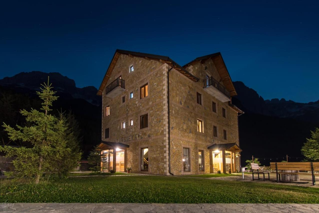 Hotel Margjeka Вальбоне Екстер'єр фото
